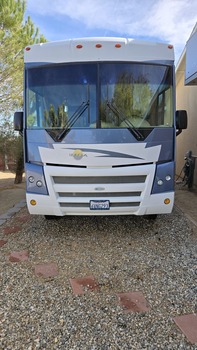 Thumbnail of RV