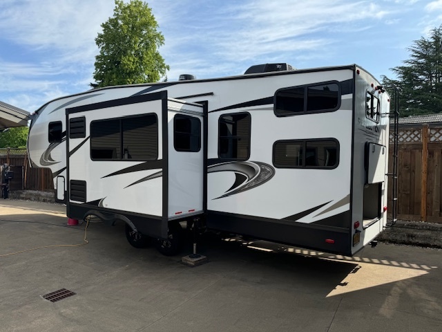 Photo of Rv