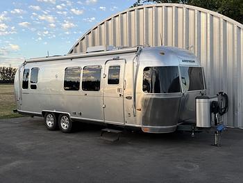Thumbnail of RV