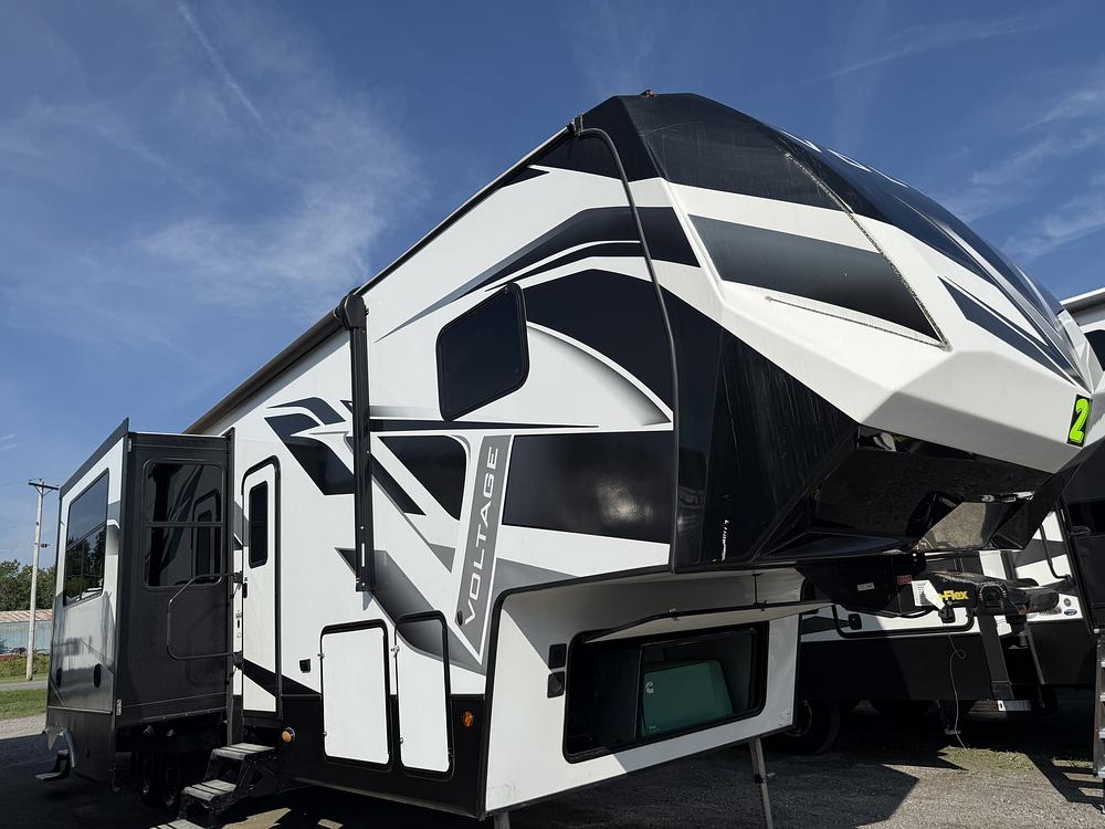 Photo of Rv