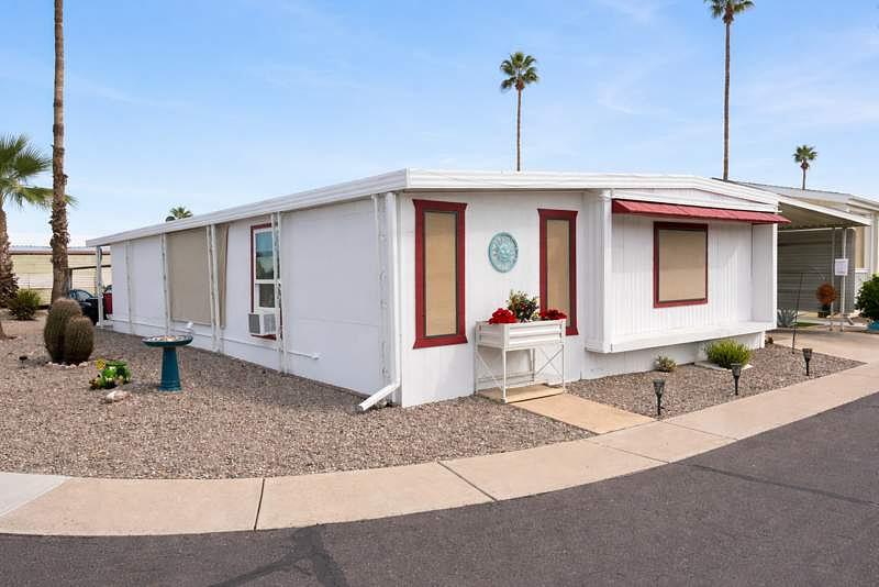 Photo of Mobile Home