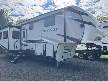 Thumbnail of RV