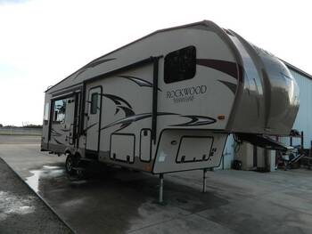 Thumbnail of RV