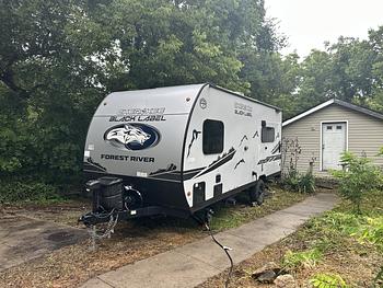 Thumbnail of RV