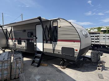Thumbnail of RV