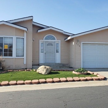 Thumbnail of mobile home