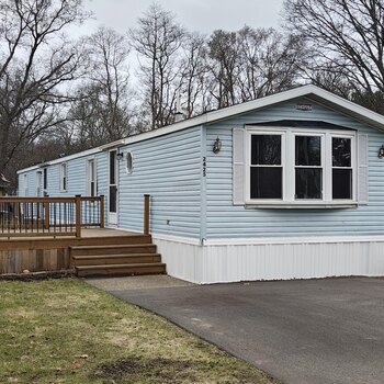 Thumbnail of mobile home