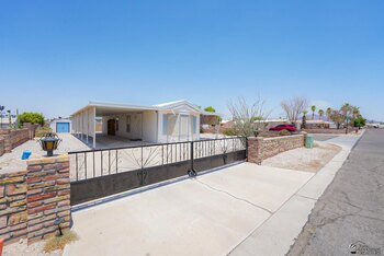 Thumbnail of mobile home