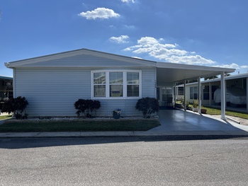 Photo of Large Turn-Key 3 Bed/2 Bath in PET FRIENDLY Lincolnshire Estates