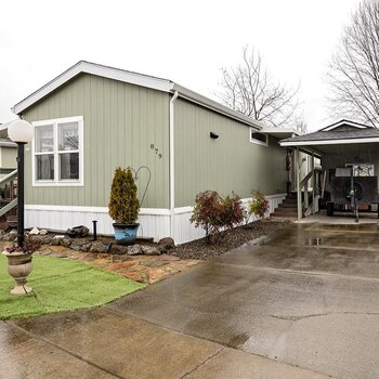 Thumbnail of mobile home