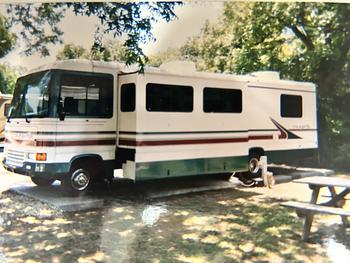 Thumbnail of RV