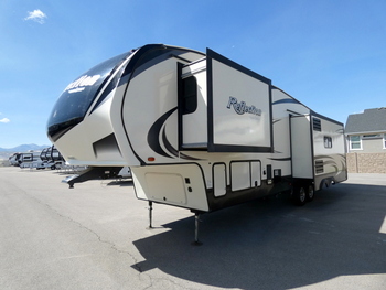 Thumbnail of RV