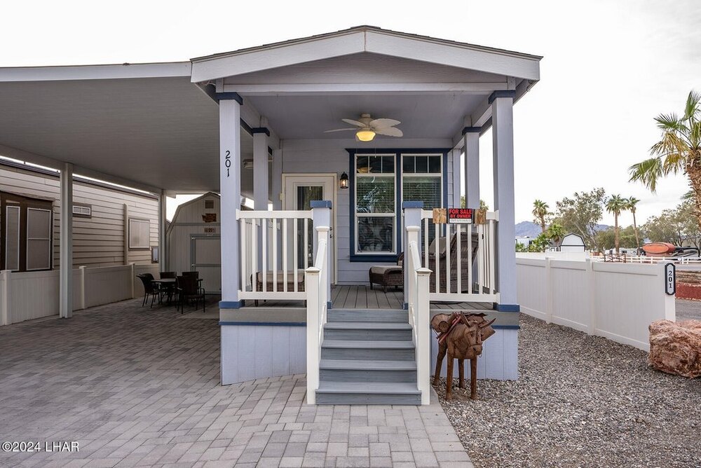 Photo of Mobile Home