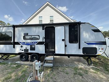 Thumbnail of RV