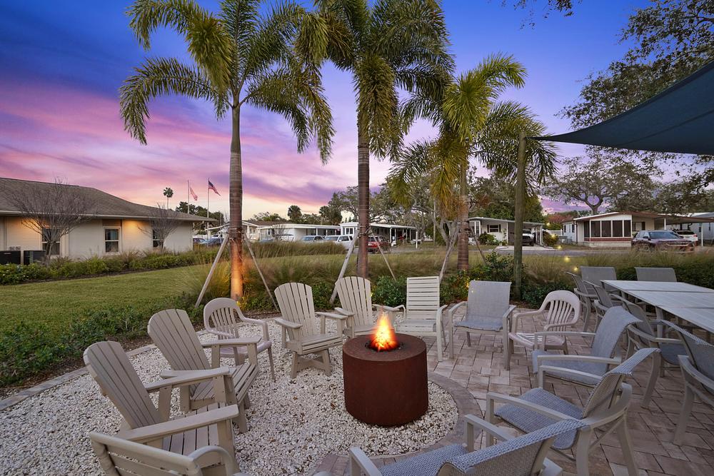 12 5200 28th St N St Petersburg FL 33714 Exterior DSC08763 EDIT