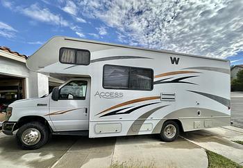 Thumbnail of RV