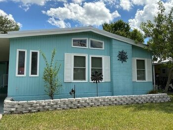 Thumbnail of mobile home