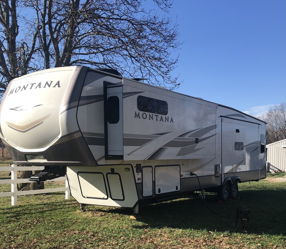 Photo of Rv