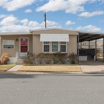 Thumbnail of mobile home