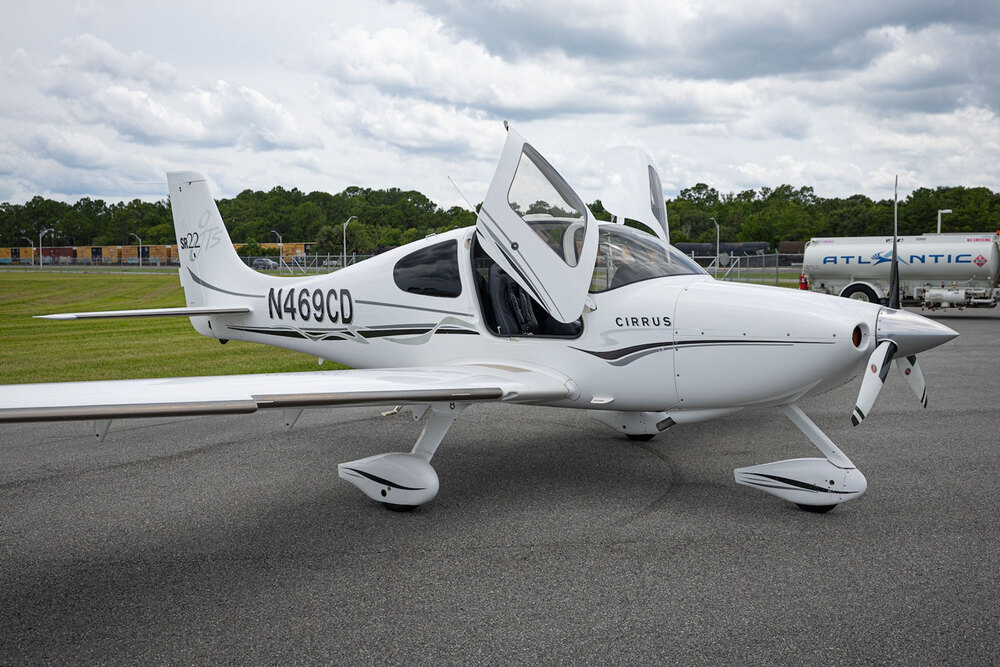 N469CD-8.jpg