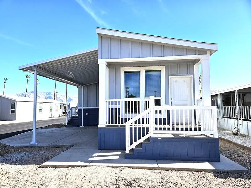 Photo of Mobile Home