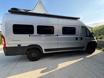 Thumbnail of RV