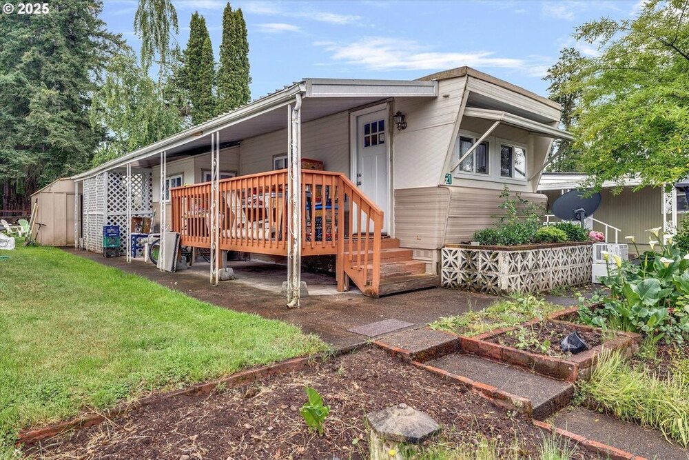Photo of Mobile Home