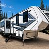 RV for Sale: 2019 MOMENTUM 381