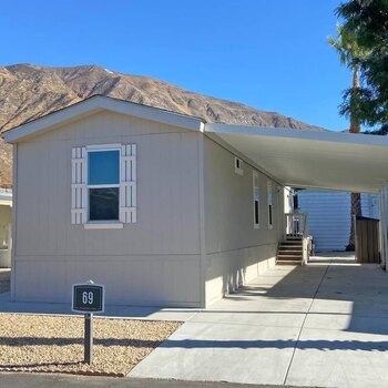 Thumbnail of mobile home