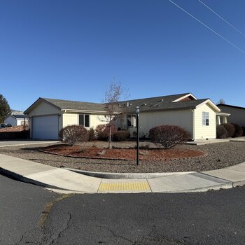 Thumbnail of mobile home