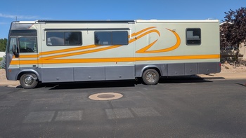 Thumbnail of RV