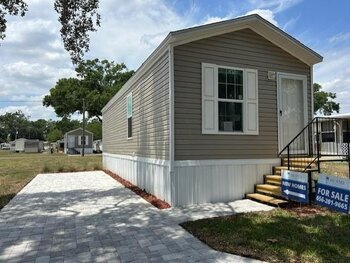 Thumbnail of mobile home