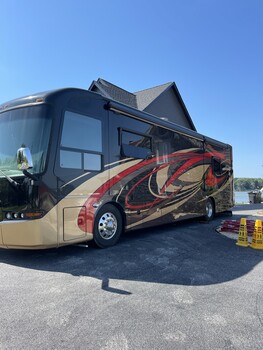 Thumbnail of RV