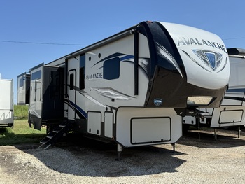 Thumbnail of RV