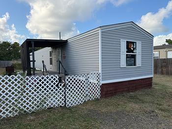 Thumbnail of mobile home