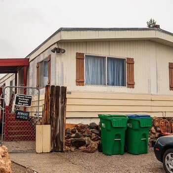 Thumbnail of mobile home