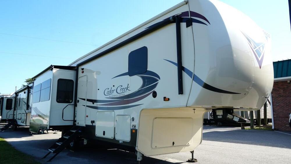 Photo of Rv