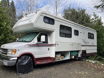 Thumbnail of RV