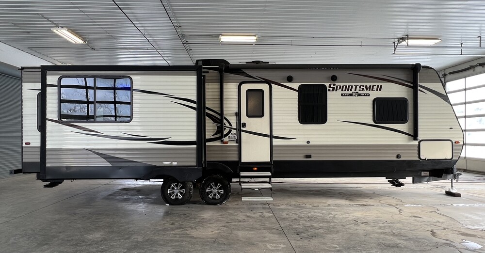 Photo of Rv