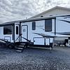 RV for Sale: 2021 CARDINAL 3350RLX