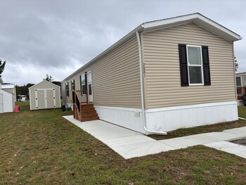Thumbnail of mobile home