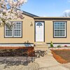 Mobile Home for Sale: Manufactured Home in Park, 1 Story,Double Wide Manufactured - Eugene, OR, Eugene, OR