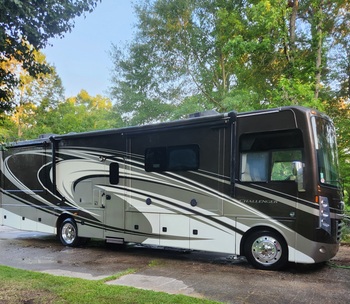 Thumbnail of RV