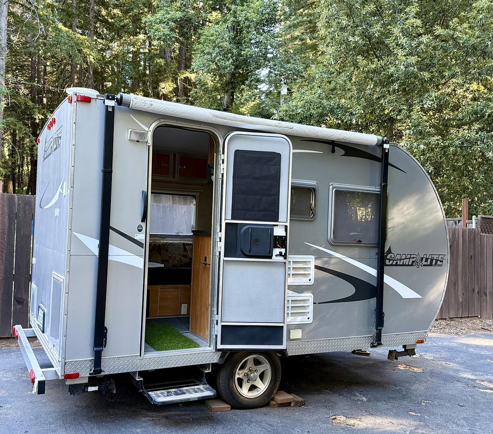 Photo of Rv