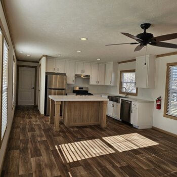 Thumbnail of mobile home