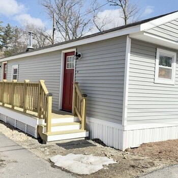 Thumbnail of mobile home