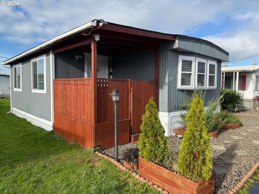 Photo of Mobile Home