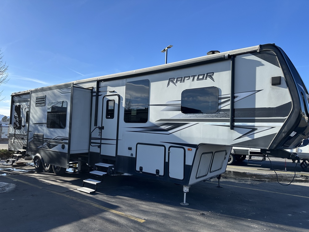 Photo of Rv