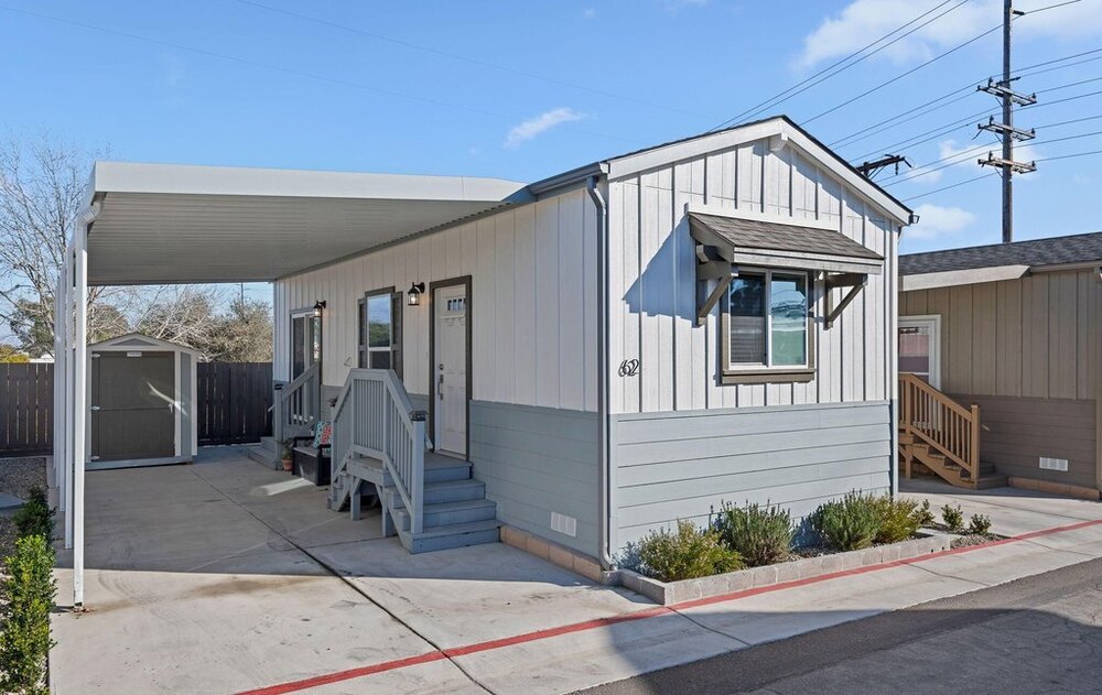 Photo of Mobile Home