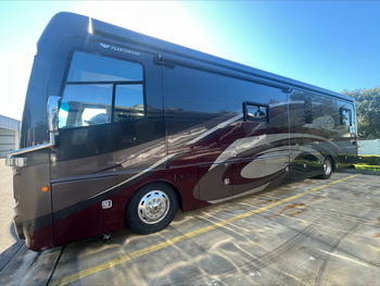 Thumbnail of RV
